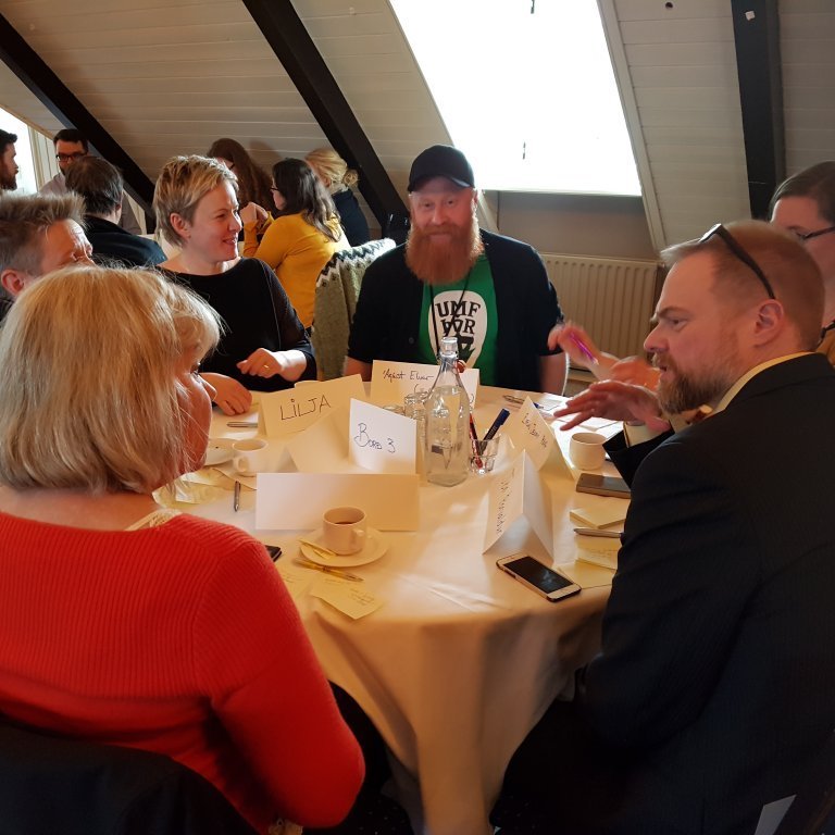 Borð 3: Bjarnheiður, Lilja Berglind, Ágúst, Eyrún Jenný og Jón Þorvaldur