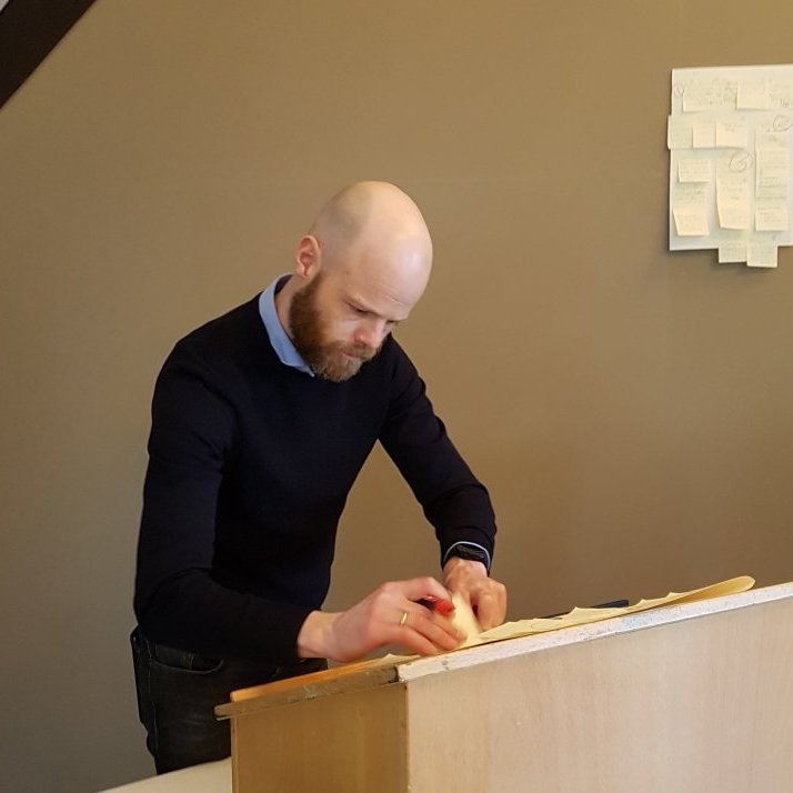 Gunnar Þór kynnir niðurstöður frá borði 2