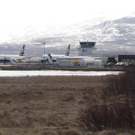 Icelandair-þotur á Akureyrarflugvelli vorið 2010