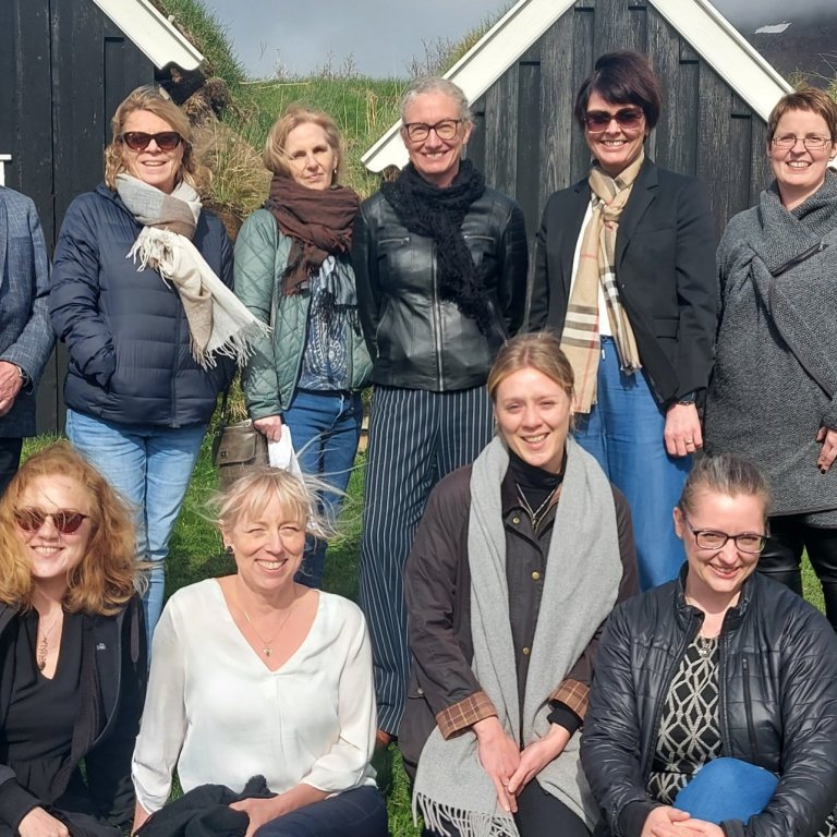 Stjórn og starfsfólk RMF við Nýjabæ á Hólum