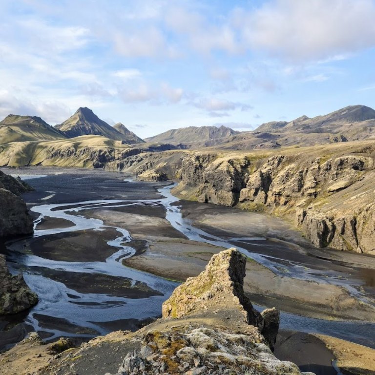 Áskoranir og úrræði ferðaþjónustufyrirtækja í heimsfaraldri