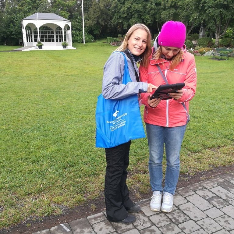 Survey on travel behaviour and expenditure of foreign tourists