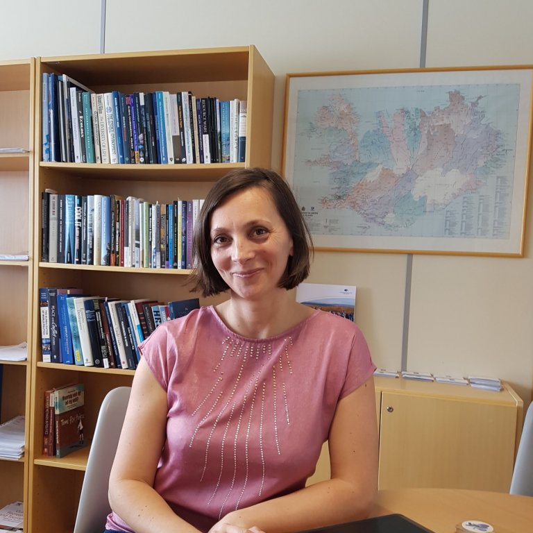 Dr. Zsuzsanna Kövi